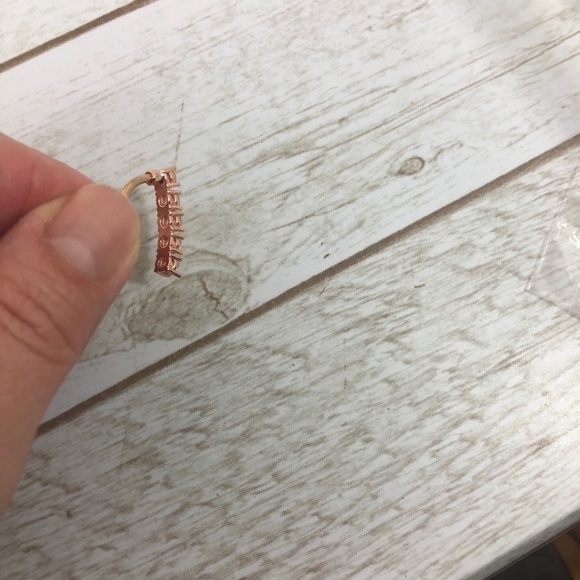 FIVE CUBIC ZIRCONIA Drop Stainless Steel Rose Gold Plated Belly Ring - Picture 5 of 6